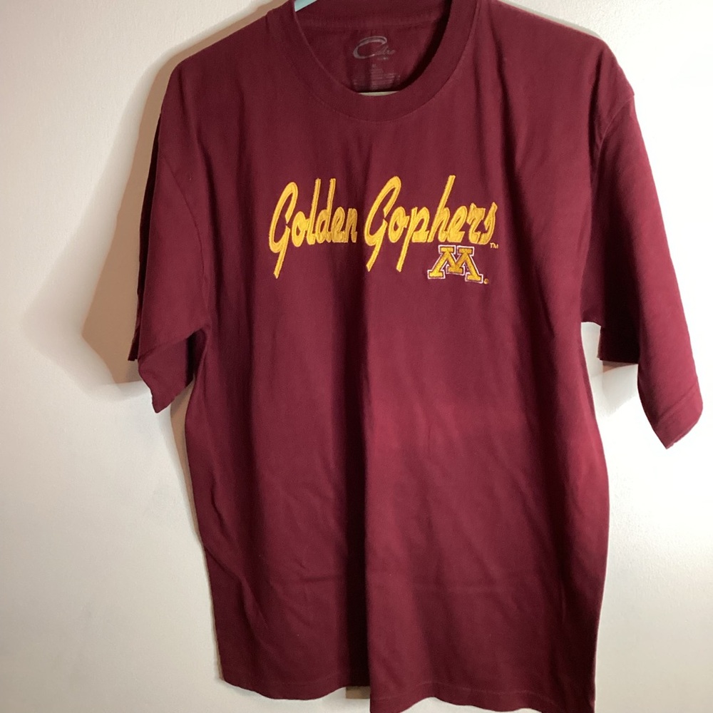 Men’s Golden Gophers Maroon T-Shirt size xl